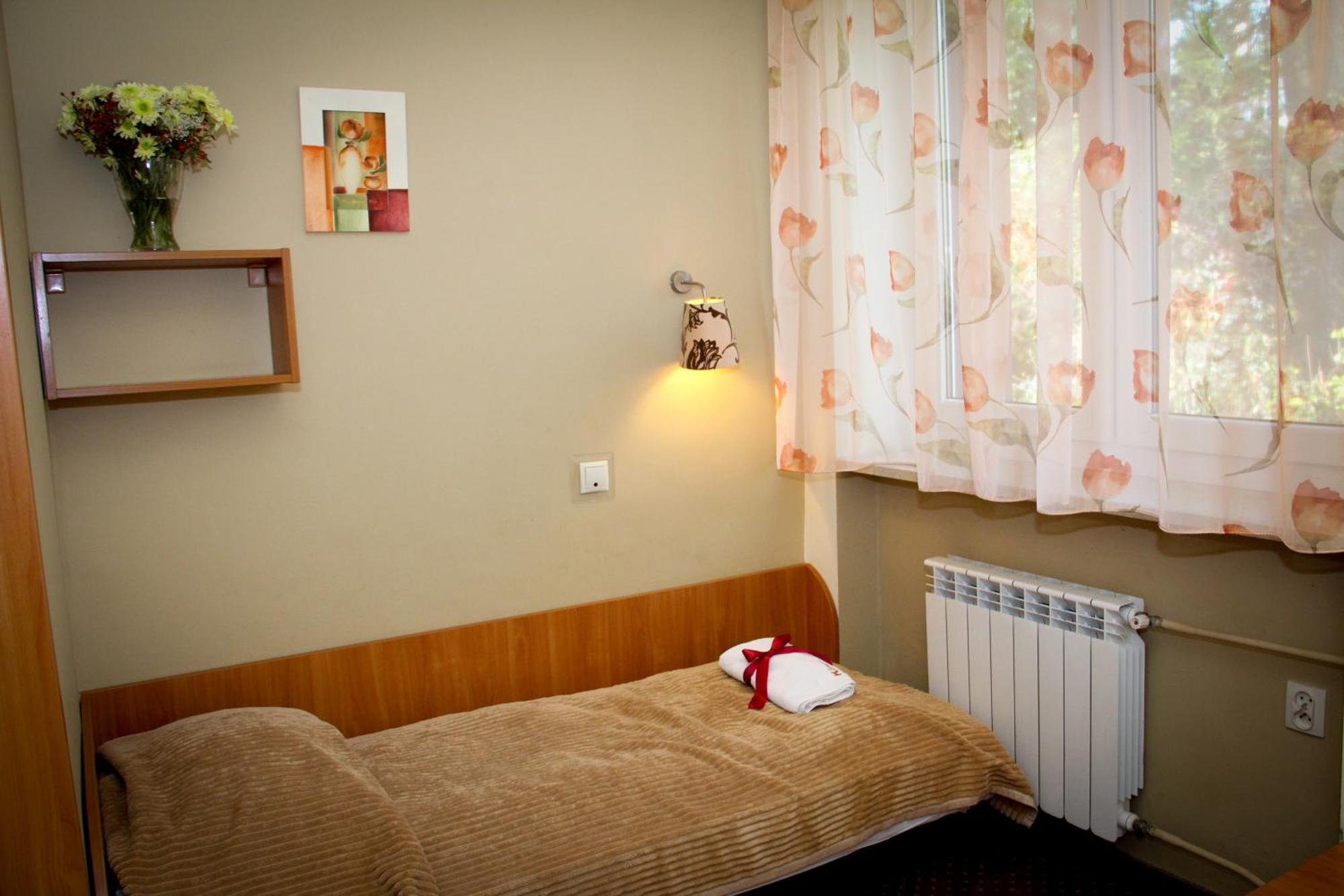 Osrodek Uslug Hotelarskich Kinga Wieliczka Buitenkant foto
